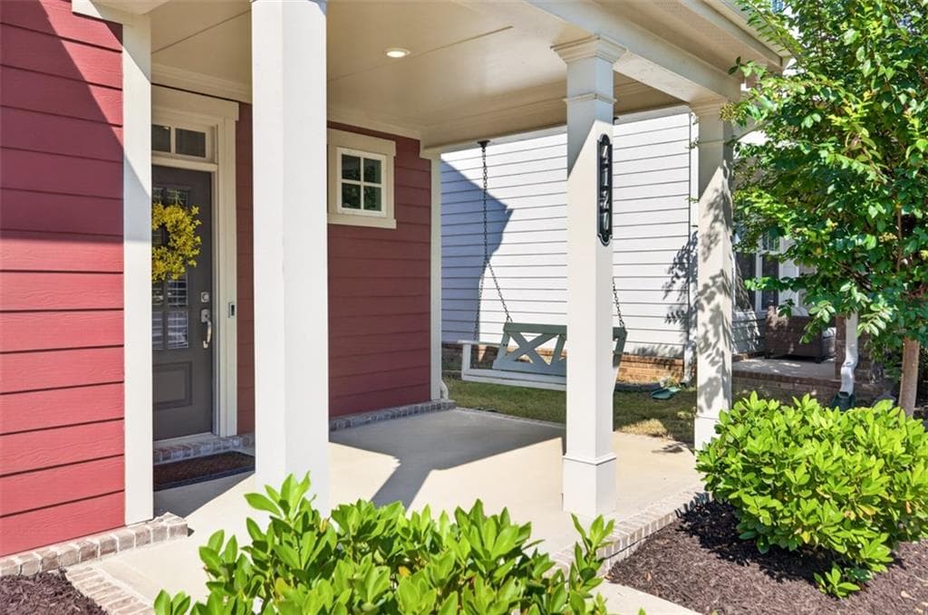 4 bedroom, 3 bathroom, 2,441 sq ft single family residence for sale at 4120 Glasnill Road, Suwanee, GA 30024 — photo 6