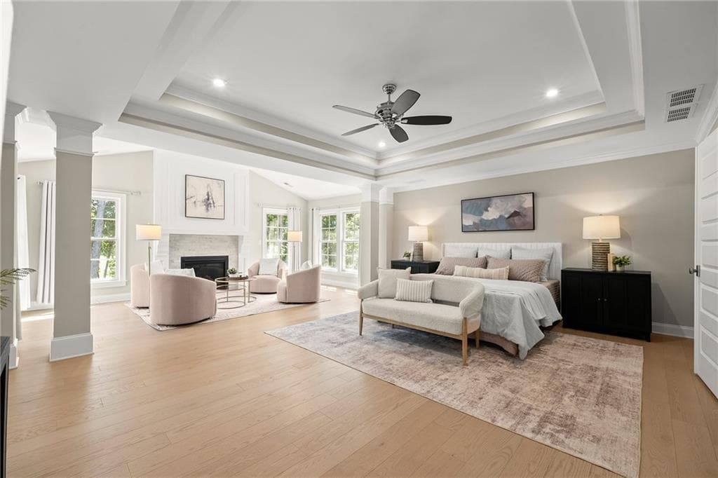 6 bedroom, 6 bathroom, 8,085 sq ft single family residence for sale at 516 Founders Drive, Alpharetta, GA 30004 — photo 4