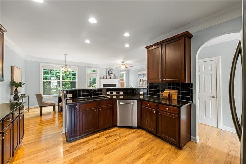 3 bedroom, 4 bathroom, 2,312 sq ft townhouse for sale at 2155 Yancy Lane, Brookhaven, GA 30319 — photo 5