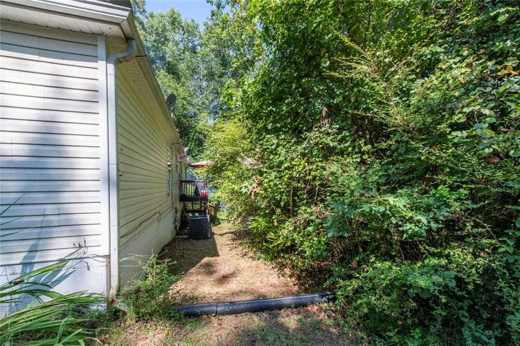 3 bedroom, 2 bathroom, 2,360 sq ft single family residence under contract at 556 Old Corinth Road, Buchanan, GA 30113 — photo 3