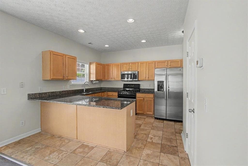 3 bedroom, 3 bathroom, 1,554 sq ft single family residence for rent at 980 Windcroft Circle, Acworth, GA 30101 for $2,000 a month — photo 9