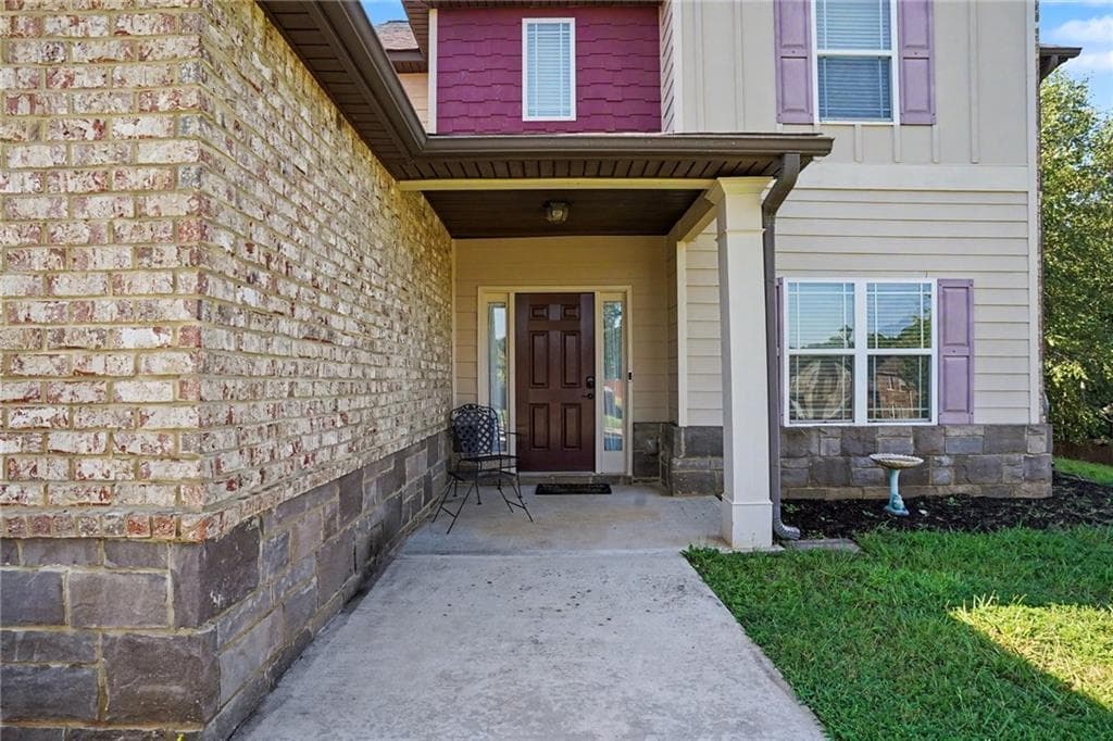 4 bedroom, 4 bathroom, 2,839 sq ft single family residence for sale at 213 Tapestry Drive, Mcdonough, GA 30252 — photo 3