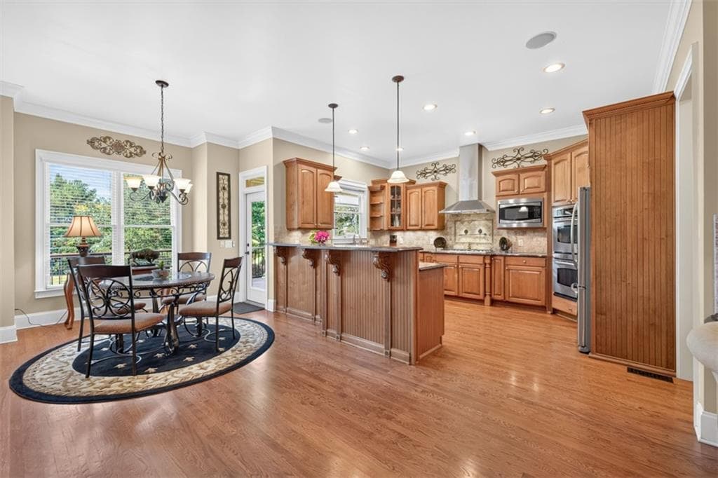 6 bedroom, 5 bathroom, 7,181 sq ft single family residence under contract at 882 Pathview Court, Dacula, GA 30019 — photo 8