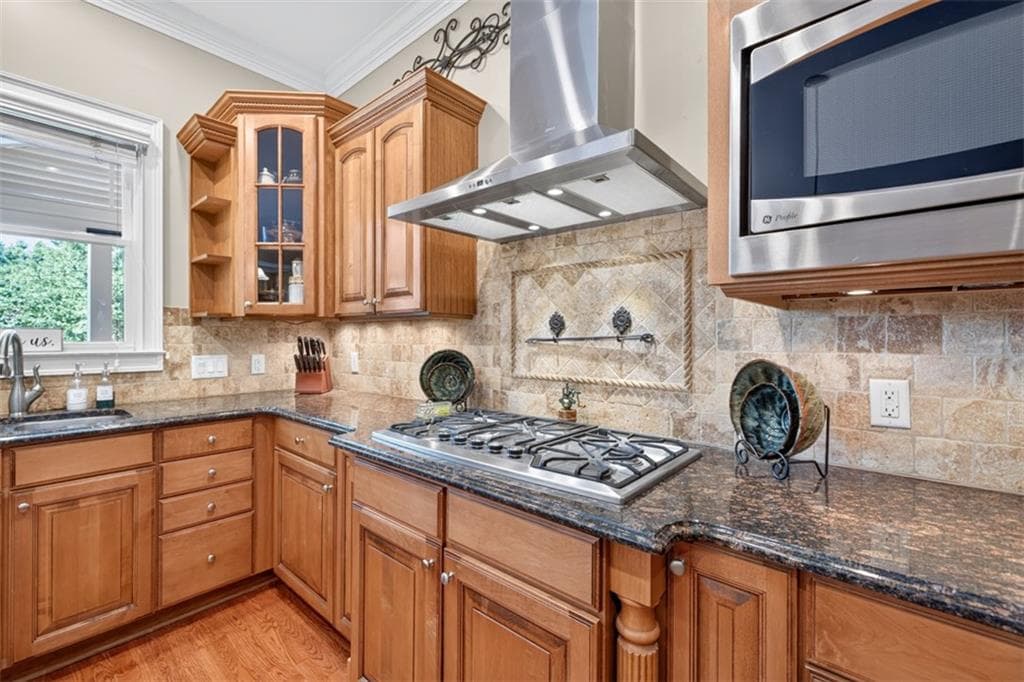6 bedroom, 5 bathroom, 7,181 sq ft single family residence under contract at 882 Pathview Court, Dacula, GA 30019 — photo 10