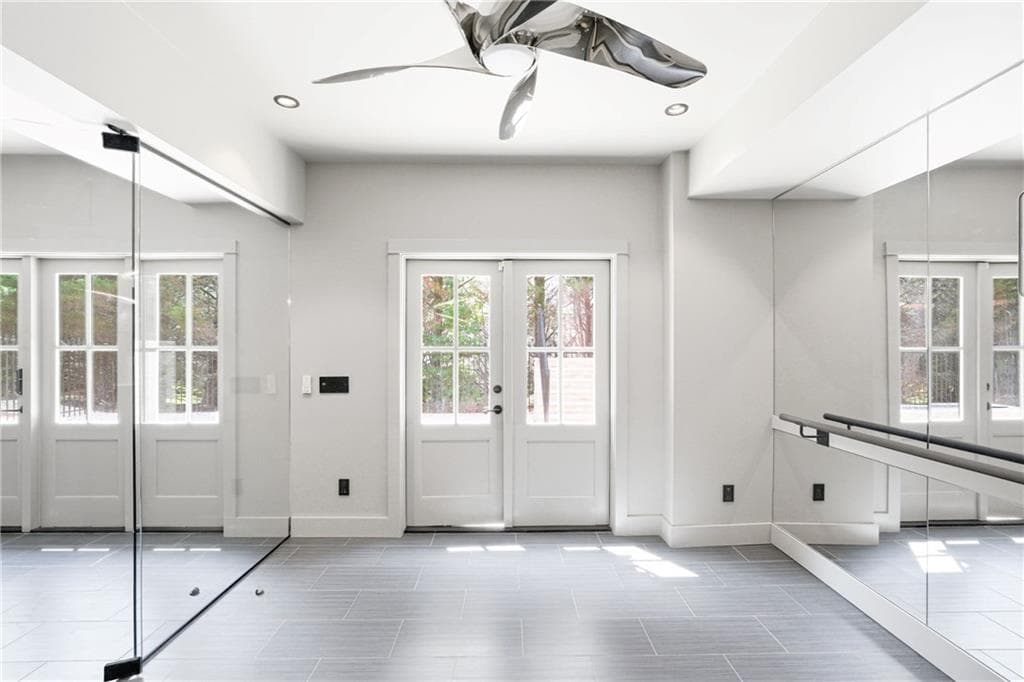 7 bedroom, 6 bathroom, 6,568 sq ft single family residence for sale at 245 Steeple Point Drive, Roswell, GA 30076 — photo 7