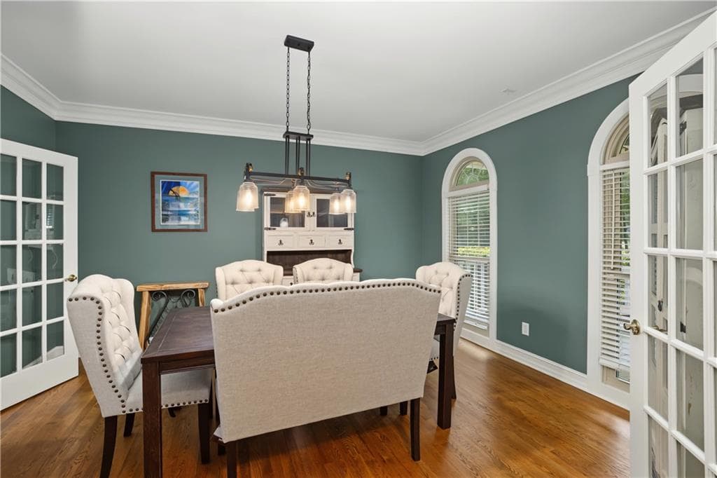 7 bedroom, 5 bathroom, 4,291 sq ft single family residence under contract at 2800 S Highway 16, Carrollton, GA 30116 — photo 5