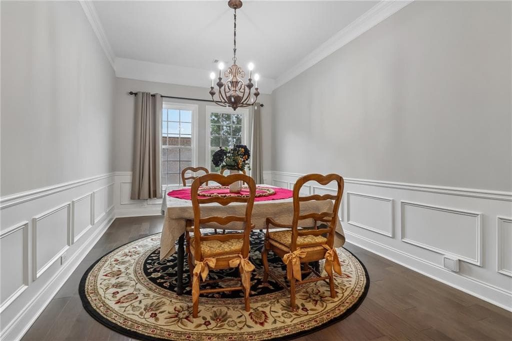 4 bedroom, 4 bathroom, 6,072 sq ft single family residence for sale at 5715 Catalpa Court, Cumming, GA 30040 — photo 10