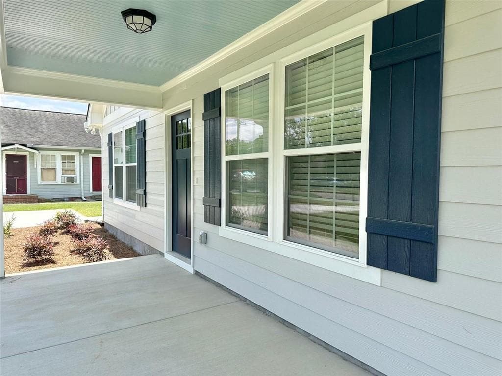 3 bedroom, 2 bathroom, 1,260 sq ft single family residence for sale at 117 Presley Street, Rome, GA 30165 — photo 2