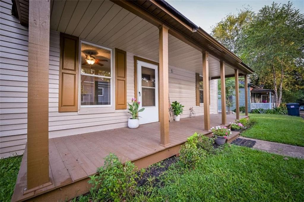 3 bedroom, 2 bathroom, 1,560 sq ft single family residence for sale at 3 Bay Street, Covington, GA 30014 — photo 2