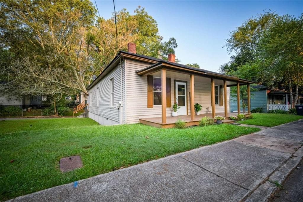 3 bedroom, 2 bathroom, 1,560 sq ft single family residence for sale at 3 Bay Street, Covington, GA 30014 — photo 5