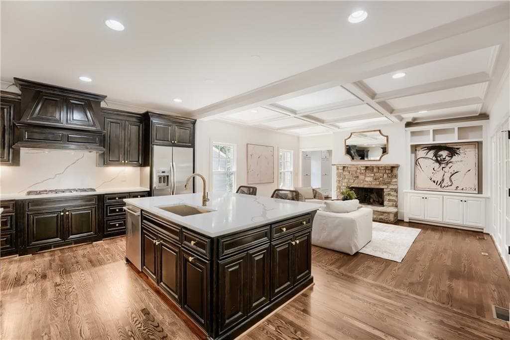 5 bedroom, 5 bathroom, 4,000 sq ft single family residence for sale at 3406 Keswick Court, Chamblee, GA 30341 — photo 7