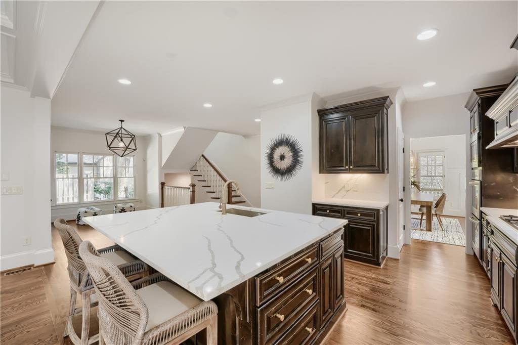 5 bedroom, 5 bathroom, 4,000 sq ft single family residence for sale at 3406 Keswick Court, Chamblee, GA 30341 — photo 9