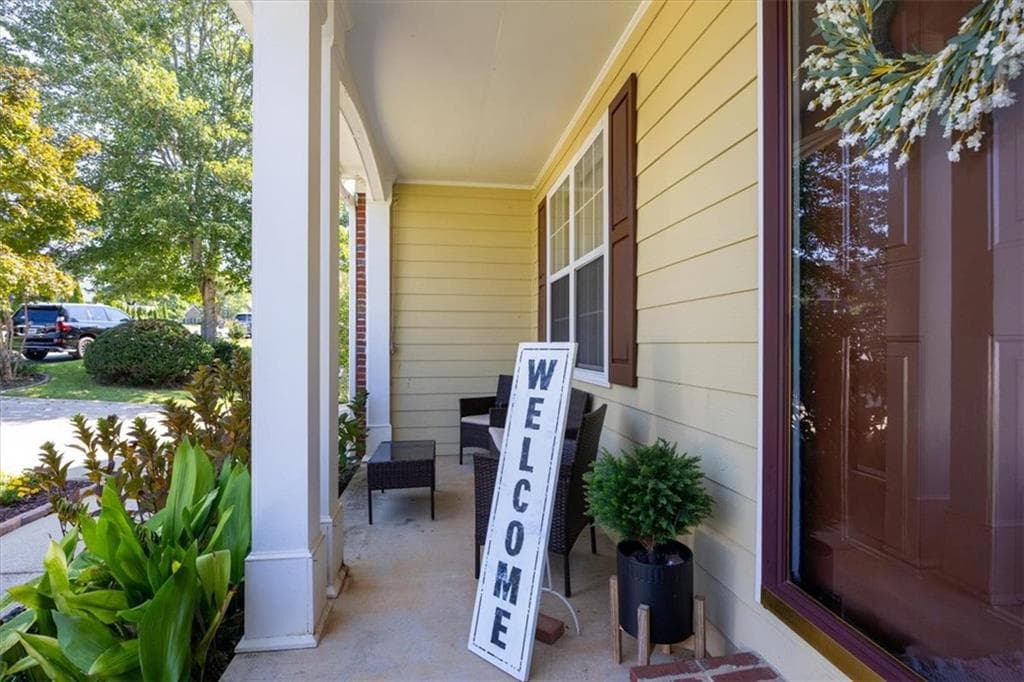 5 bedroom, 4 bathroom, 2,685 sq ft single family residence for sale at 3975 Pocono Way, Marietta, GA 30064 — photo 6