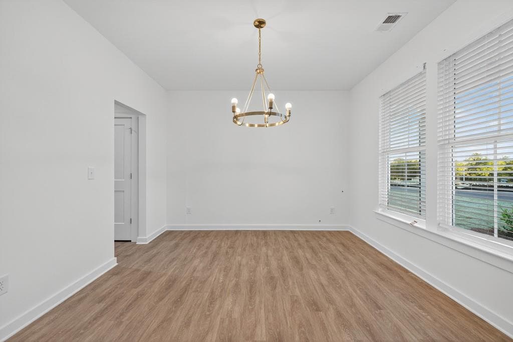 4 bedroom, 3 bathroom, 2,517 sq ft single family residence for sale at 196 Cochin Drive, Statham, GA 30666 — photo 6