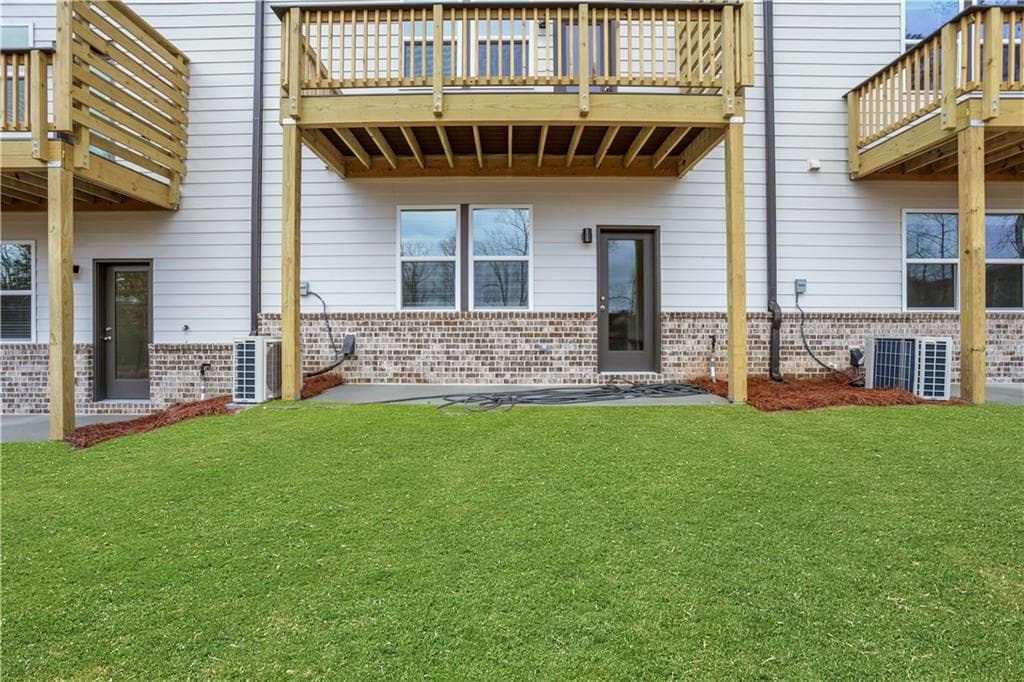 4 bedroom, 4 bathroom, 2,421 sq ft townhouse for sale at 326 Sunset Hollow Street, Sugar Hill, GA 30518 — photo 5