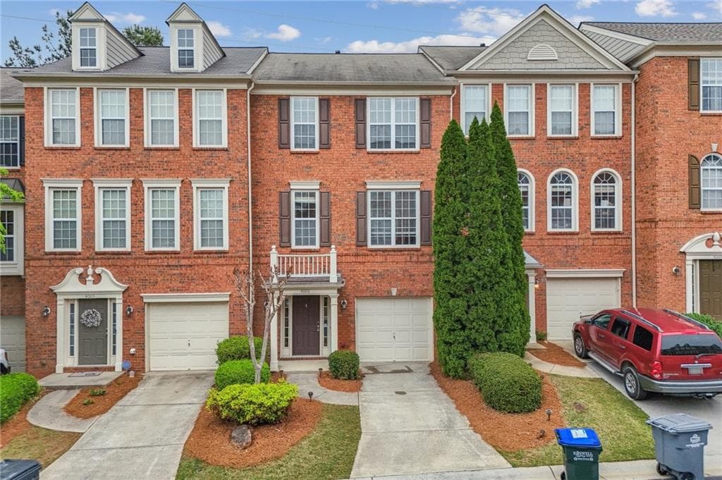 4 bedroom, 4 bathroom, 1,792 sq ft townhouse for rent at 4005 Edgecomb Drive, Roswell, GA 30075 for $2,950 a month — photo 1 of 59
