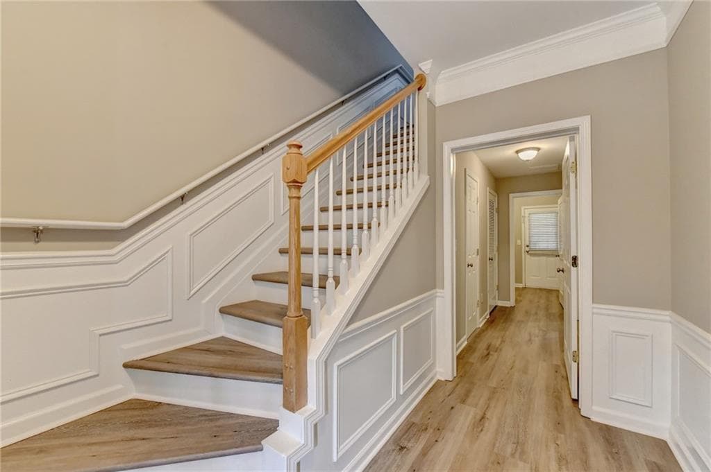 4 bedroom, 4 bathroom, 1,792 sq ft townhouse for rent at 4005 Edgecomb Drive, Roswell, GA 30075 for $2,950 a month — photo 5