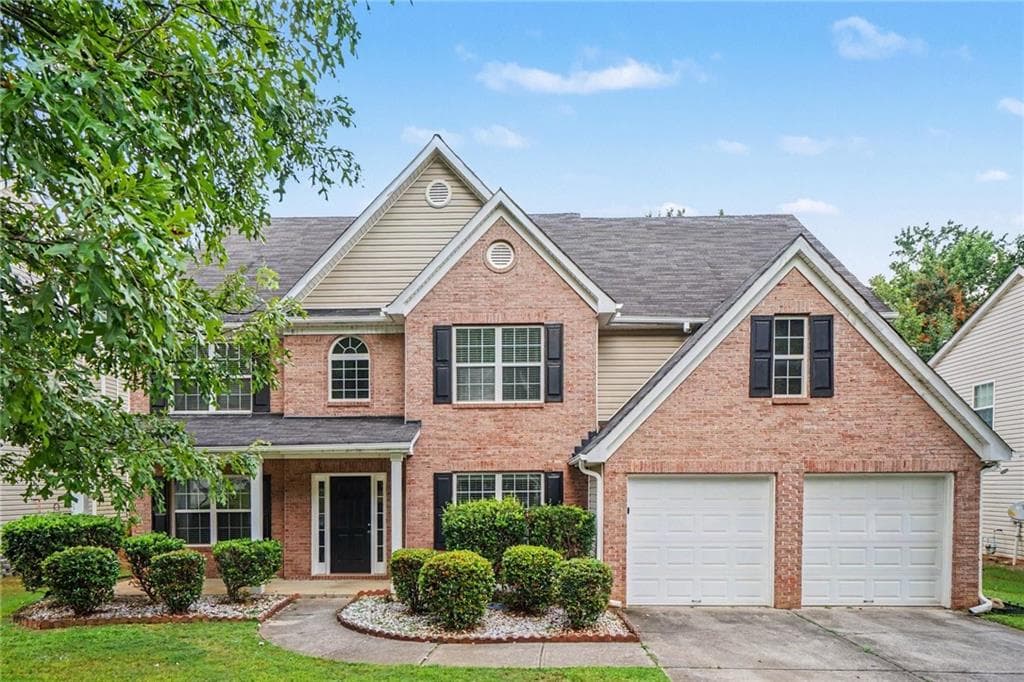5 bedroom, 3 bathroom, 3,272 sq ft single family residence for sale at 4043 Roxberry Hill Lane, Buford, GA 30518 — photo 1 of 30