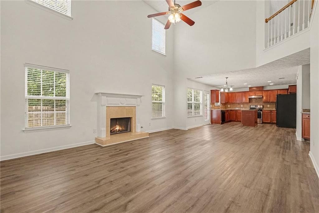 5 bedroom, 3 bathroom, 3,272 sq ft single family residence for sale at 4043 Roxberry Hill Lane, Buford, GA 30518 — photo 7