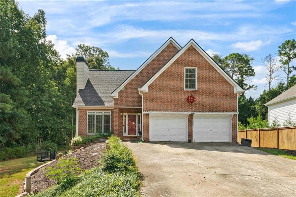 4 bedroom, 3 bathroom, 2,376 sq ft single family residence for sale at 11 Harbor Lane, White, GA 30184