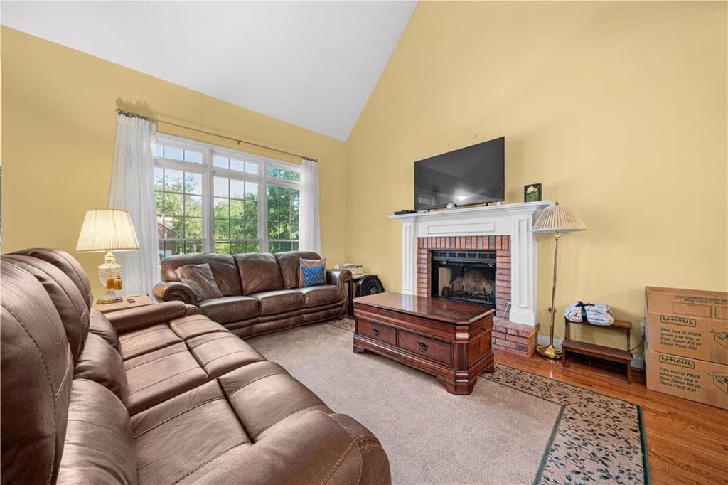 4 bedroom, 3 bathroom, 2,376 sq ft single family residence for sale at 11 Harbor Lane, White, GA 30184 — photo 8
