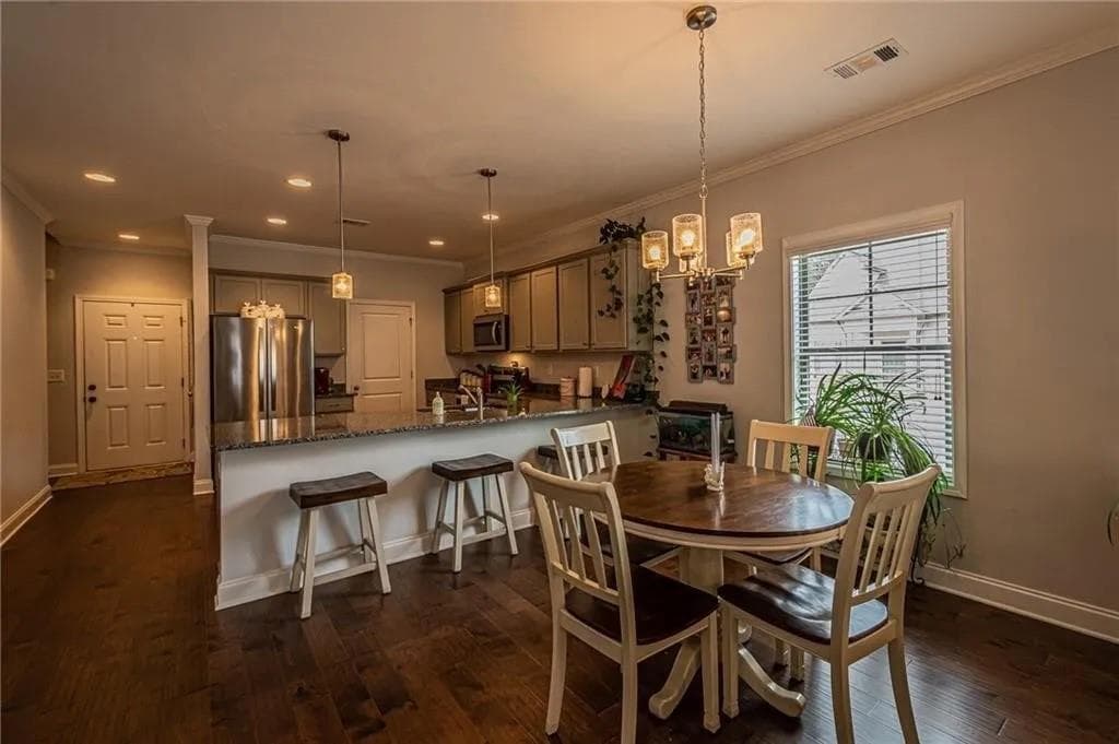 3 bedroom, 3 bathroom, 1,506 sq ft townhouse for sale at 3878 Valley View Court, Gainesville, GA 30501 — photo 8