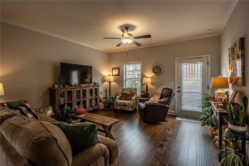 3 bedroom, 3 bathroom, 1,506 sq ft townhouse for sale at 3878 Valley View Court, Gainesville, GA 30501 — photo 9