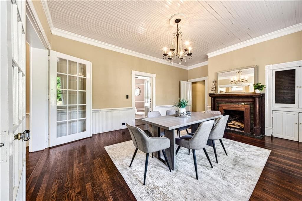5 bedroom, 4 bathroom, 4,675 sq ft single family residence for sale at 91 Martin Street, Jefferson, GA 30549 — photo 10
