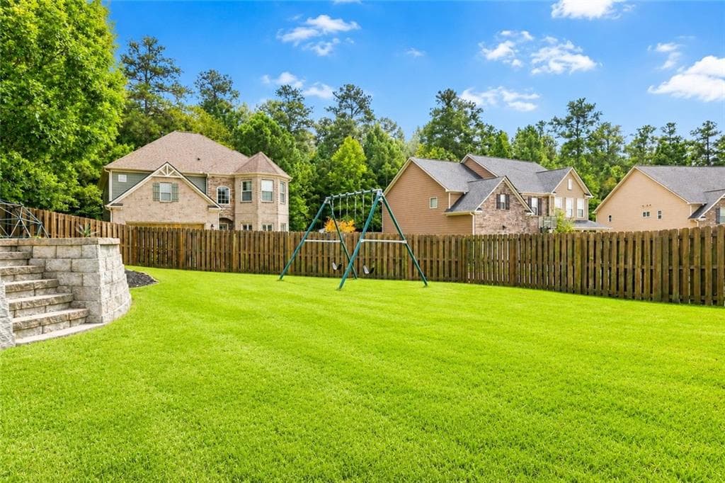4 bedroom, 4 bathroom, 3,288 sq ft single family residence for sale at 315 Hill Top Overlook, Canton, GA 30114 — photo 4