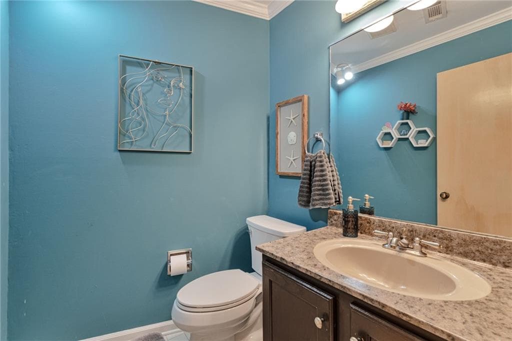 4 bedroom, 3 bathroom, 2,848 sq ft single family residence for sale at 3086 Qualridge Court, Marietta, GA 30068 — photo 6