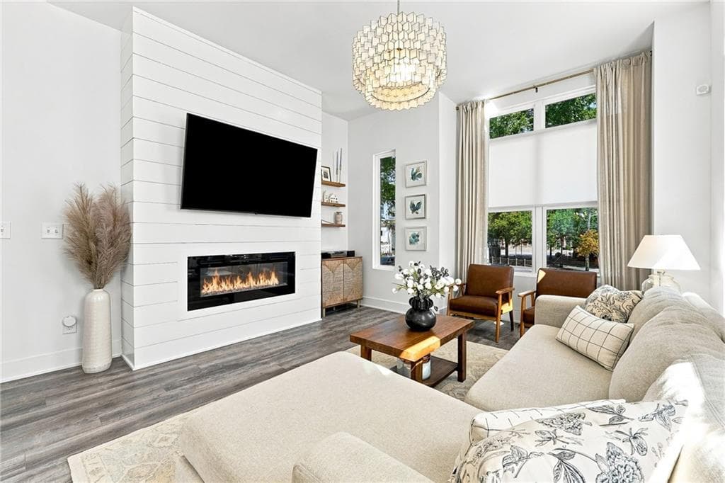 2 bedroom, 3 bathroom, 1,670 sq ft townhouse for sale at 1272 Wright Lane, Atlanta, GA 30316