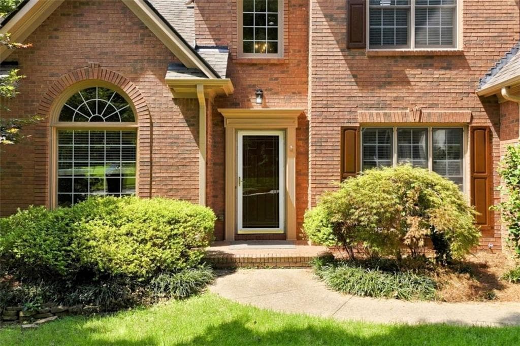 4 bedroom, 3 bathroom, 2,872 sq ft single family residence for sale at 3179 Vickery Drive, Marietta, GA 30066 — photo 3