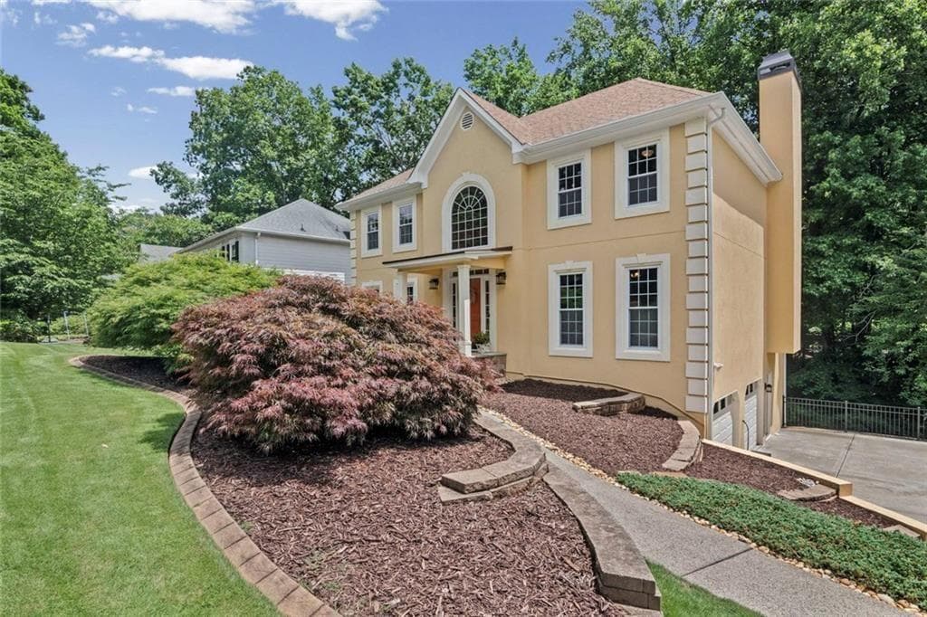 4 bedroom, 4 bathroom, 3,722 sq ft single family residence for sale at 3873 Beacon Street, Marietta, GA 30062 — photo 3