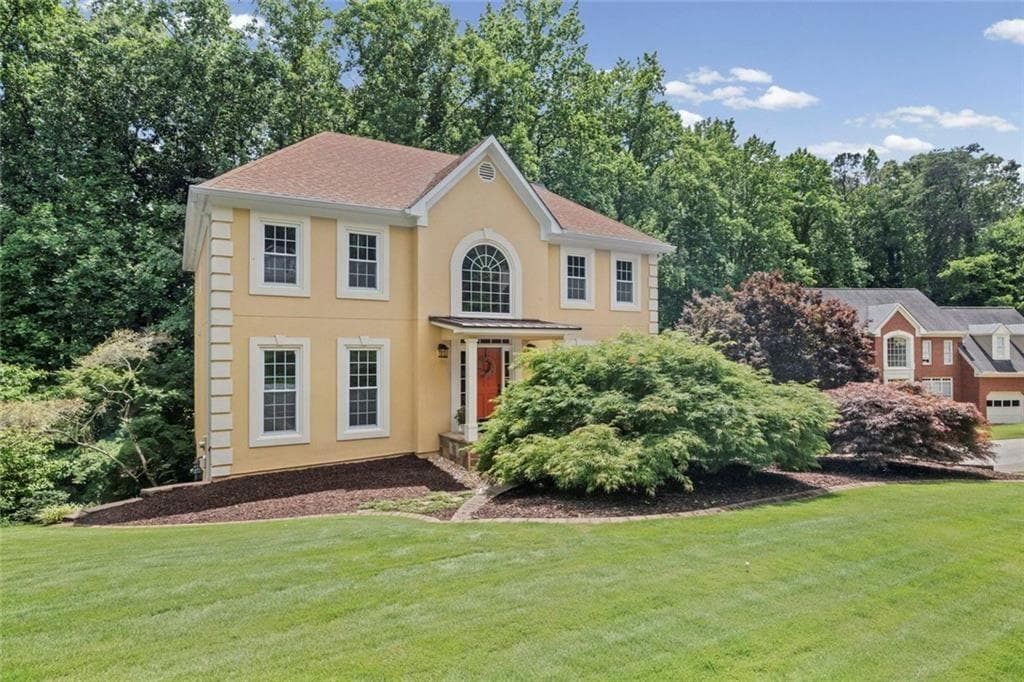 4 bedroom, 4 bathroom, 3,722 sq ft single family residence for sale at 3873 Beacon Street, Marietta, GA 30062 — photo 6