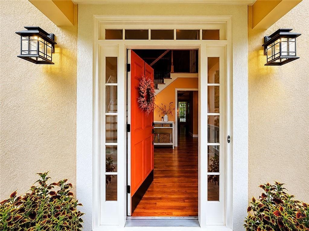 4 bedroom, 4 bathroom, 3,722 sq ft single family residence for sale at 3873 Beacon Street, Marietta, GA 30062 — photo 2
