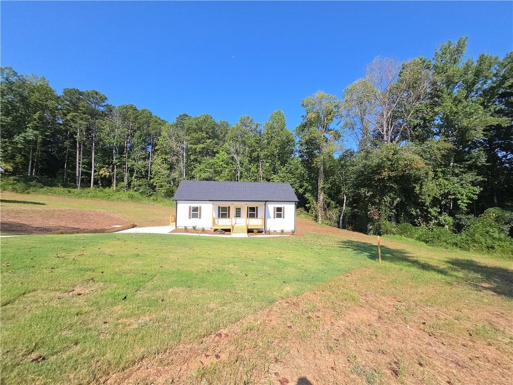 3 bedroom, 2 bathroom, 1,110 sq ft single family residence for sale at 356 Flemister Circle, Dallas, GA 30157 — photo 2