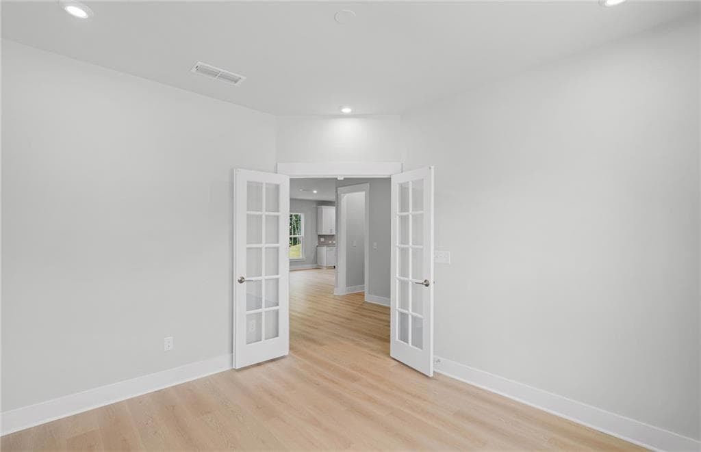3 bedroom, 3 bathroom, 2,444 sq ft single family residence for sale at 4711 Wilderness Trail, Flowery Branch, GA 30542 — photo 7