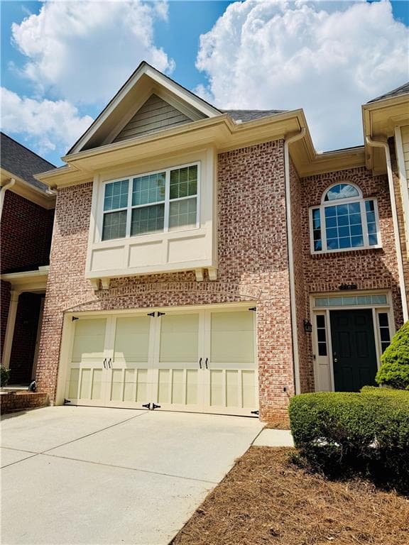 3 bedroom, 3 bathroom, 2,062 sq ft condominium for sale at 2366 Harshaw Avenue, Lawrenceville, GA 30043 — photo 2