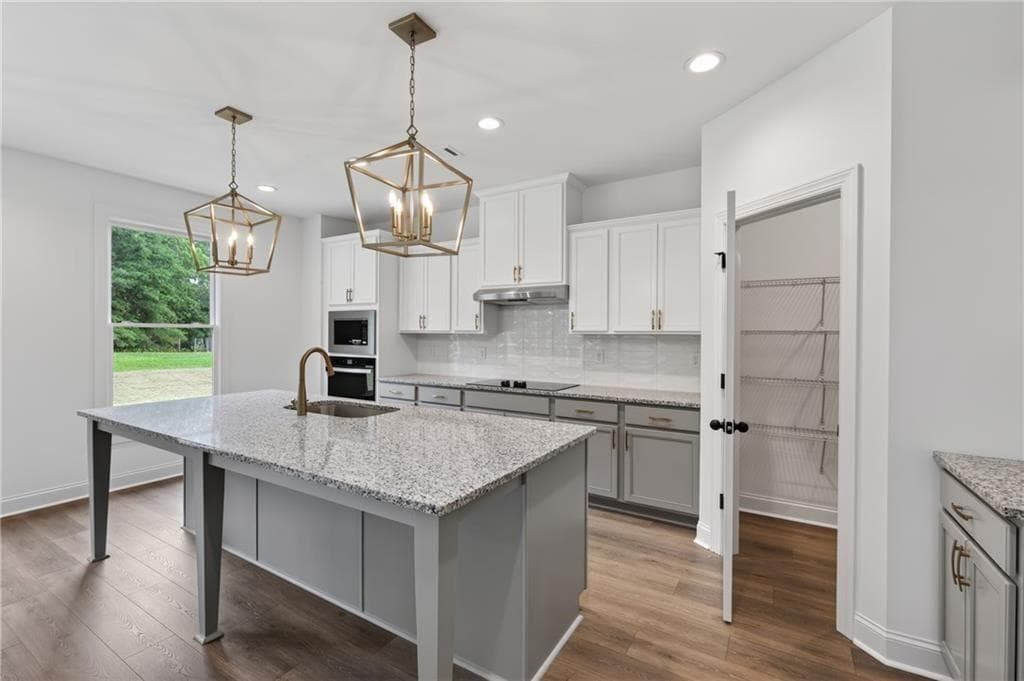 3 bedroom, 2 bathroom, 2,084 sq ft single family residence for sale at 69 STANLEY Drive, Winder, GA 30680 — photo 7