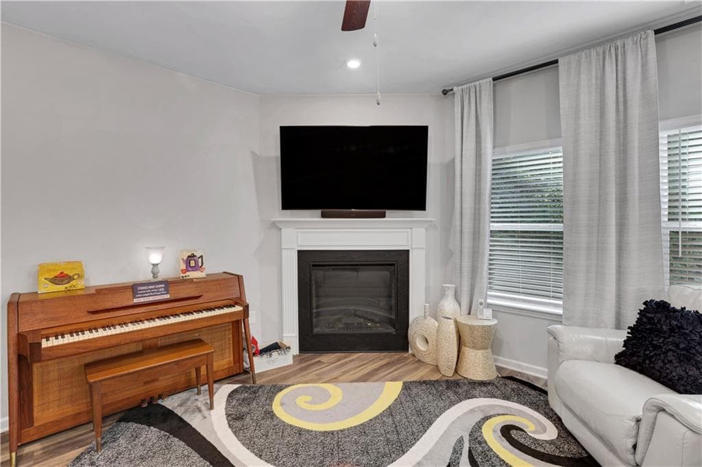 3 bedroom, 3 bathroom, 1,993 sq ft townhouse for sale at 5186 Grace Court, Tucker, GA 30084 — photo 6
