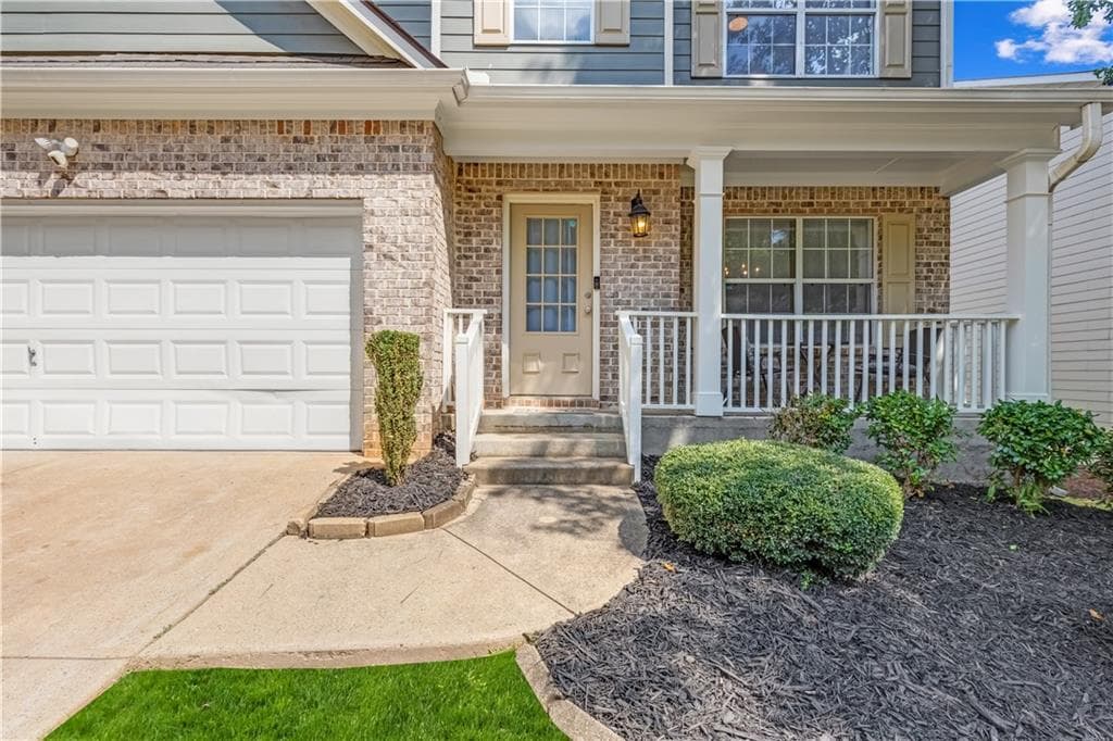 6 bedroom, 4 bathroom, 3,255 sq ft single family residence under contract at 131 Whitfield Way, Woodstock, GA 30188 — photo 4
