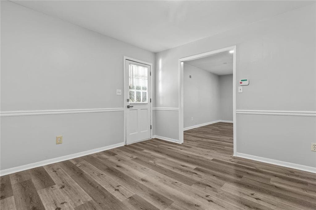 3 bedroom, 2 bathroom, 3,016 sq ft single family residence for rent at 1834 Dogwood Court, Snellville, GA 30078 for $1,950 a month — photo 8
