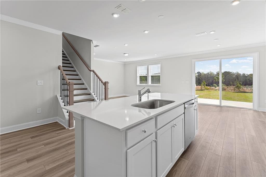 5 bedroom, 3 bathroom, 2,659 sq ft single family residence for sale at 293 Nesta Grove Drive, Locust Grove, GA 30248 — photo 9