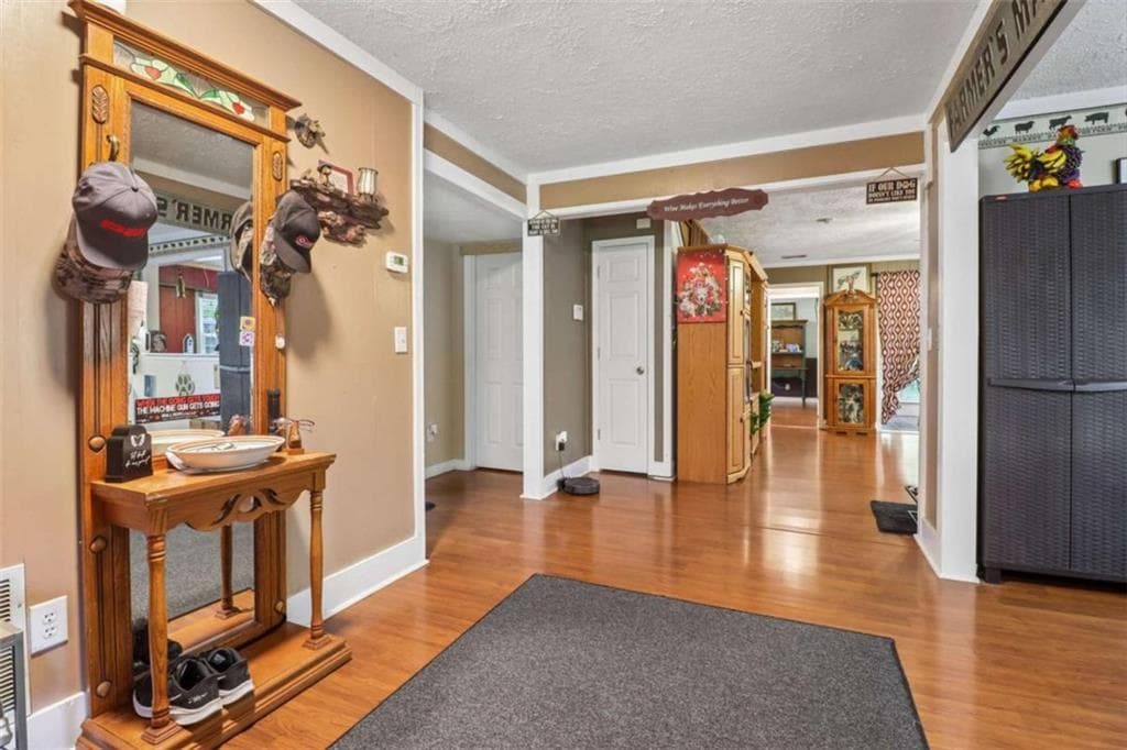 3 bedroom, 2 bathroom, 2,013 sq ft single family residence for sale at 1572 Jersey Social Circle Road, Covington, GA 30014 — photo 7