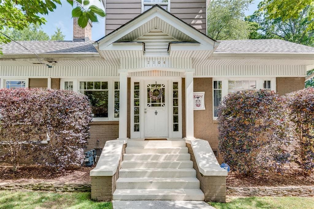 3 bedroom, 2 bathroom, 1,704 sq ft single family residence for rent at 2104 Delano Drive, Atlanta, GA 30317 for $3,400 a month — photo 1 of 36