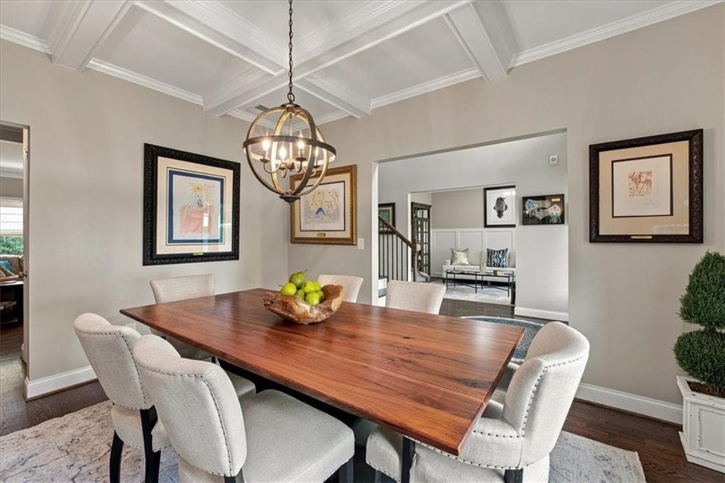 6 bedroom, 5 bathroom, 4,652 sq ft single family residence under contract at 3 Hillshire Drive, Cartersville, GA 30120 — photo 5