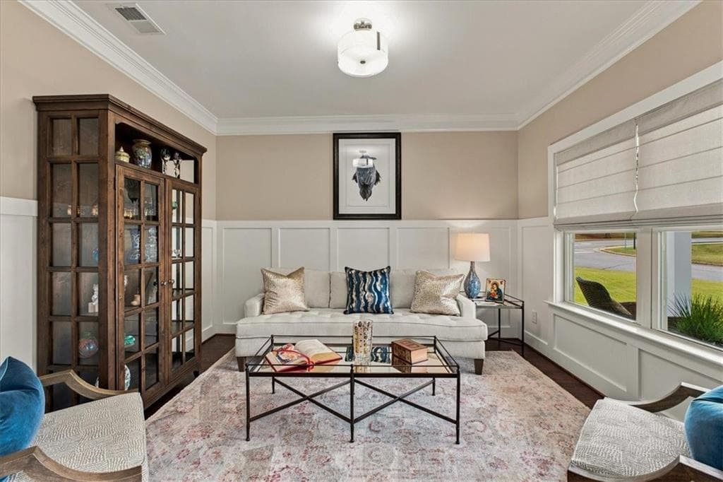 6 bedroom, 5 bathroom, 4,652 sq ft single family residence under contract at 3 Hillshire Drive, Cartersville, GA 30120 — photo 6