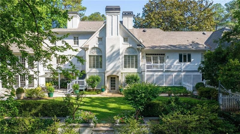 5 bedroom, 8 bathroom single family residence for sale at 3460 Paces Valley Road, Atlanta, GA 30327 — photo 3