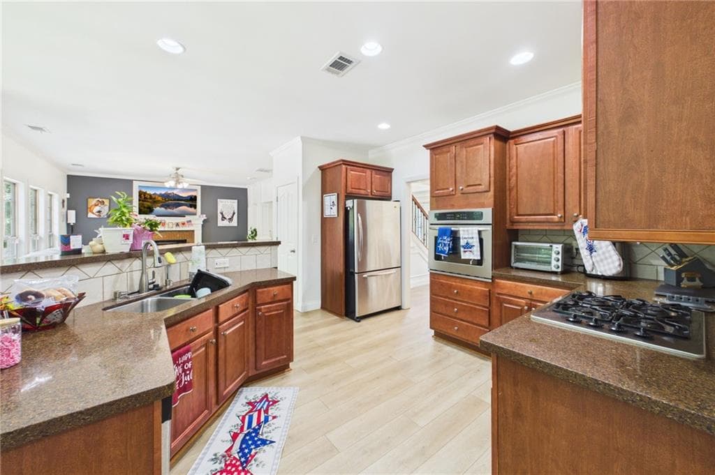 5 bedroom, 3 bathroom, 3,233 sq ft single family residence for sale at 104 Windward Hills, Mcdonough, GA 30253 — photo 9