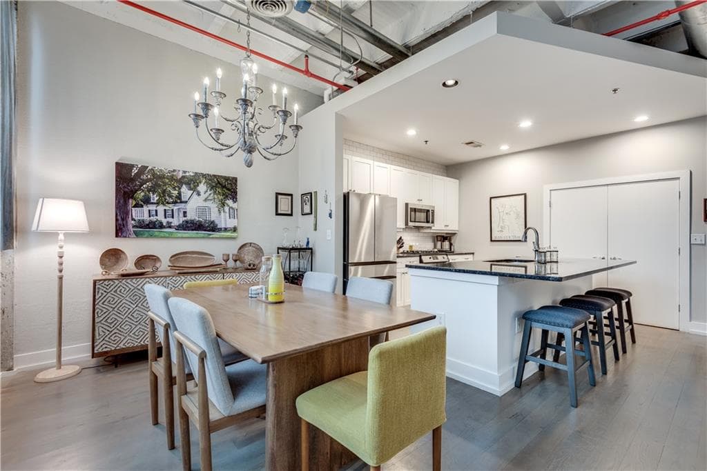 2 bedroom, 2 bathroom, 1,275 sq ft condominium for sale at 33 Ponce De Leon Avenue 203, Atlanta, GA 30308 — photo 7
